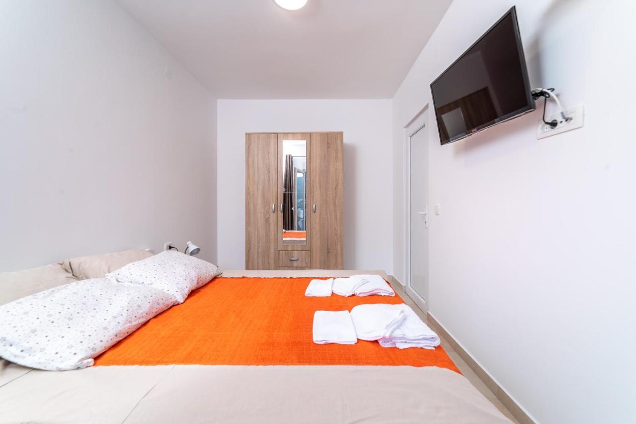 Java Apartments Dobrota Eksteriør bilde